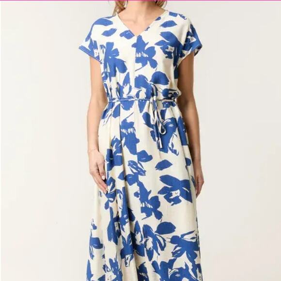 M&V Floral Print Tie Belt Midi Dress in blue white Size L/XL - Picture 2 of 13